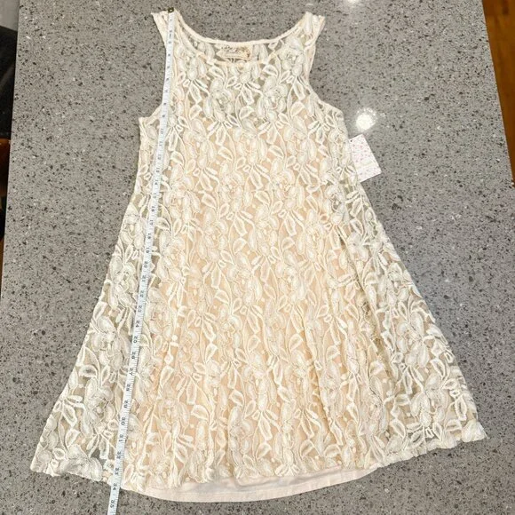 NWT Free People Miles of Lace Mini Tank Dress in Ivory/Alabaster Women's Size S - Picture 5 of 11